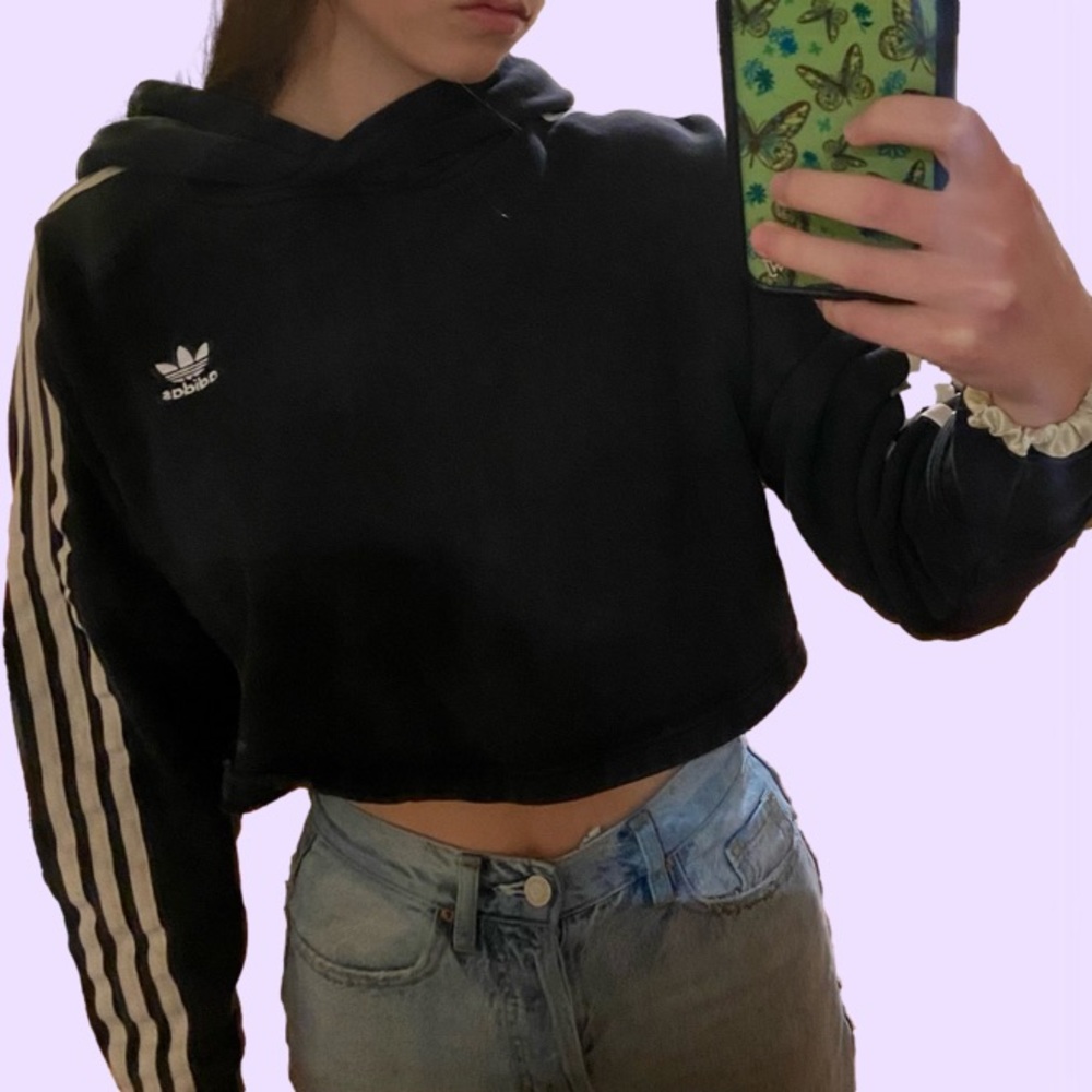 adidas women’s adicolor classics crop hoodie size xs